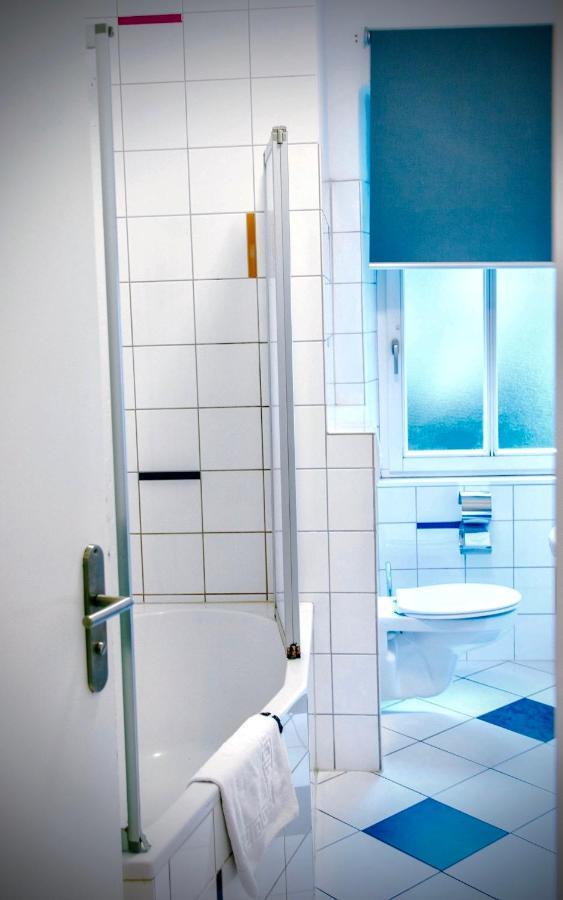 Pension Tokus Nuremberg ภายนอก รูปภาพ