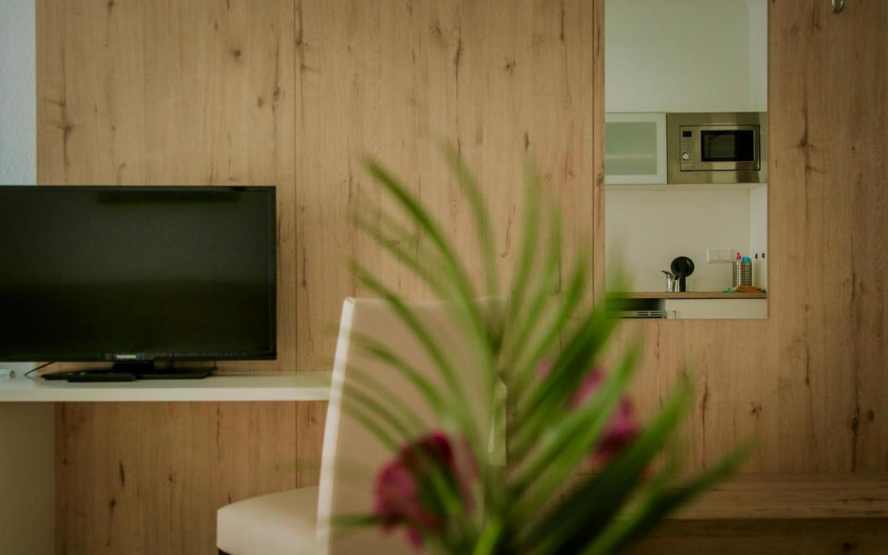 Pension Tokus Nuremberg ภายนอก รูปภาพ
